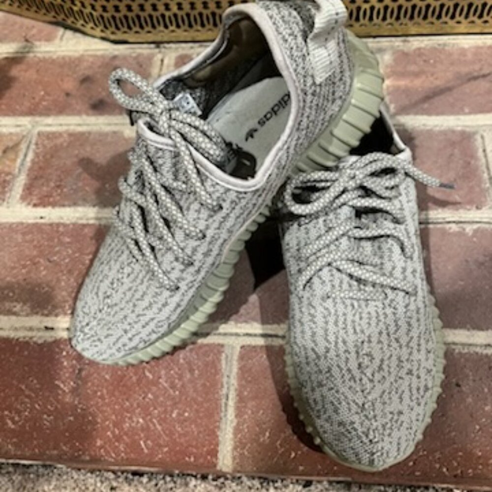 Adidas Yeezy Lookalike